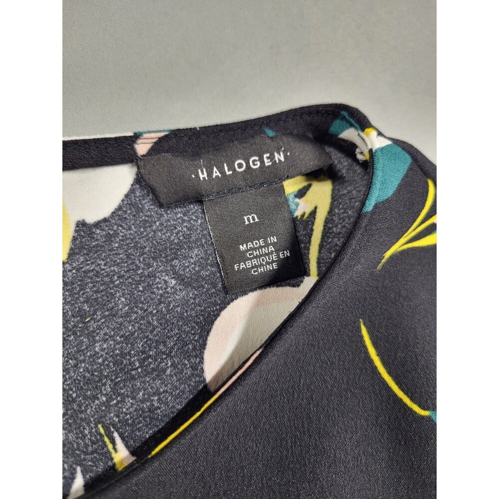 Halogen Button Back Ruffle Hem Dress Size M - Picture 3 of 11